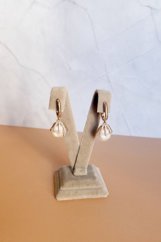 İncili Salkım Küpe