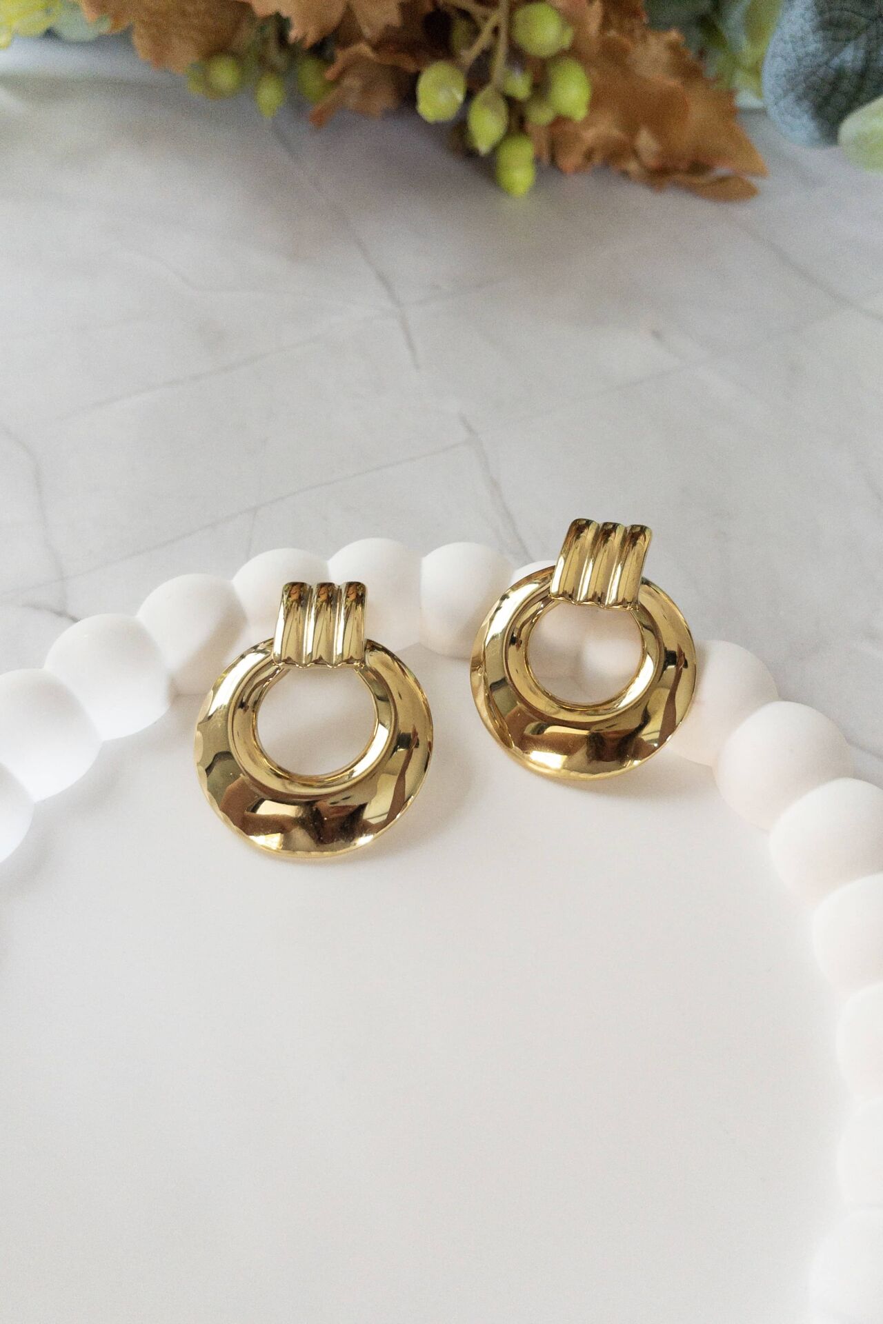 Vintage Dokulu Büyük Halka Küpe