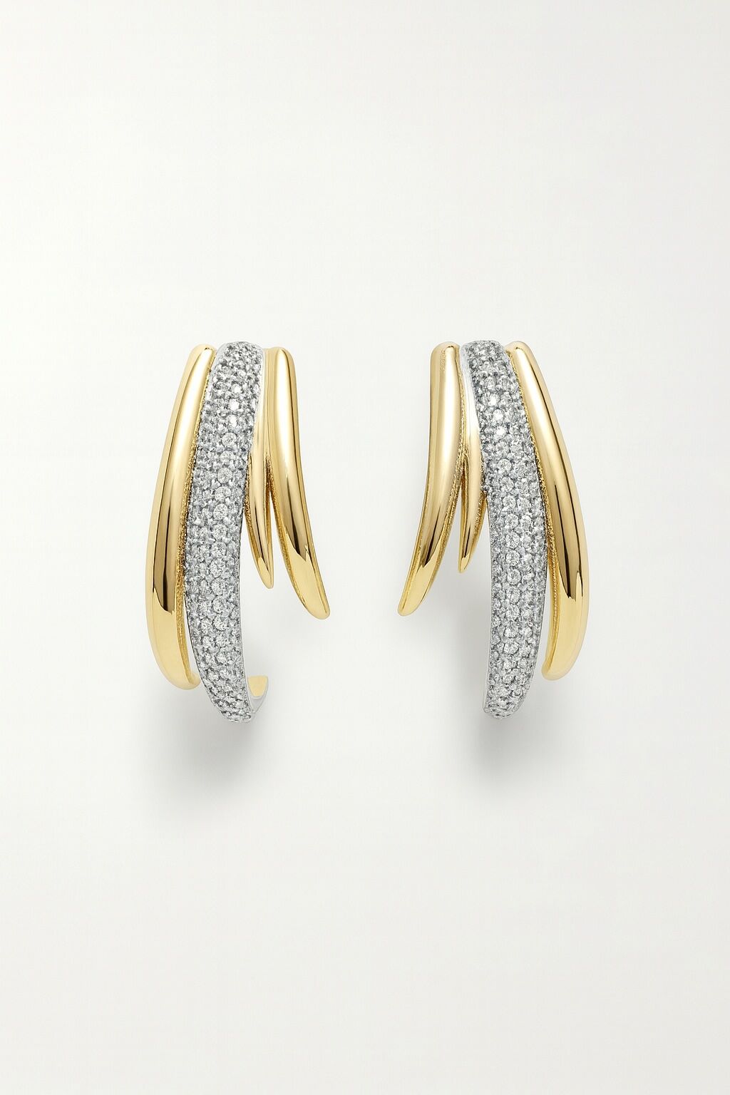 Kıvrımlı Taş Detaylı Küpe