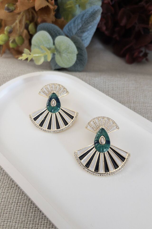 Taş Detaylı Yelpaze VIP Küpe