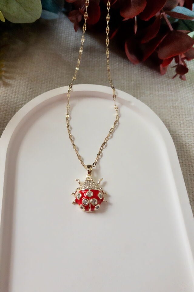 Taşlı Uğur Böceği Figürlü Kolye